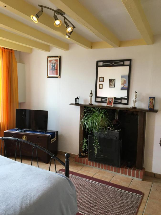 A L Epoque Bed & Breakfast Bouges  Exterior foto