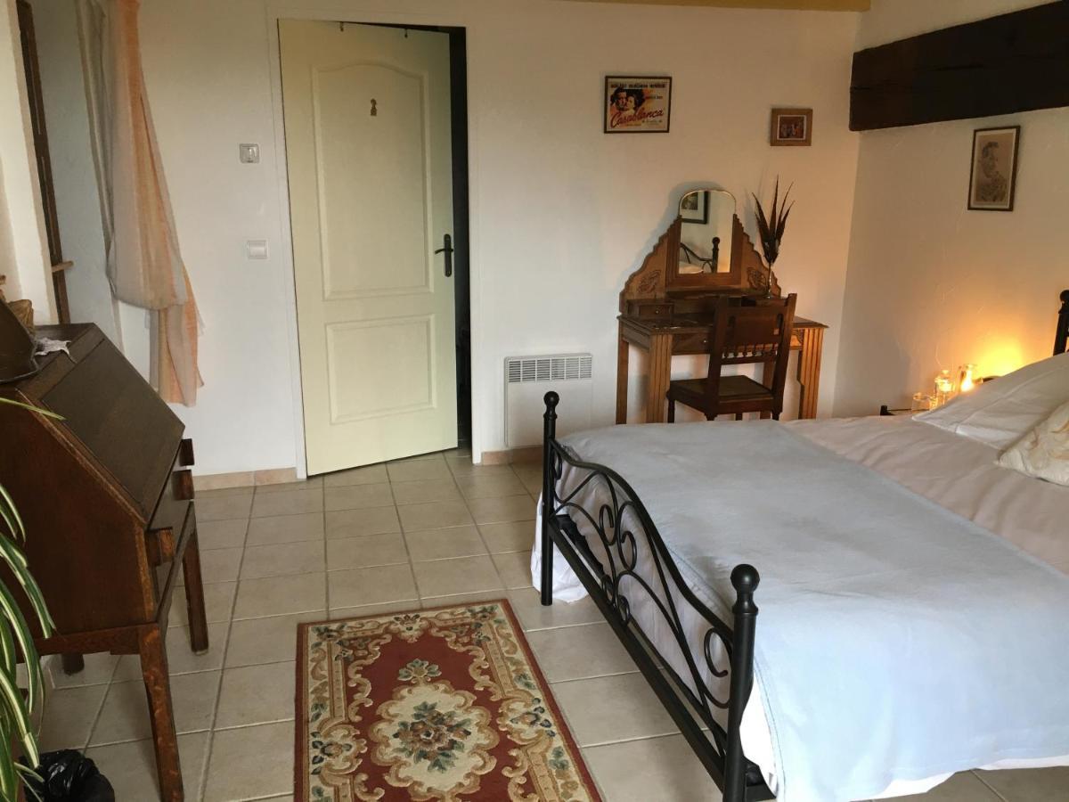 A L Epoque Bed & Breakfast Bouges  Exterior foto