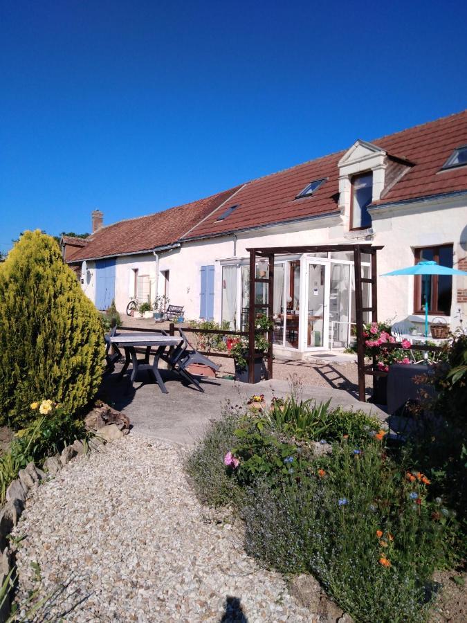 A L Epoque Bed & Breakfast Bouges  Exterior foto